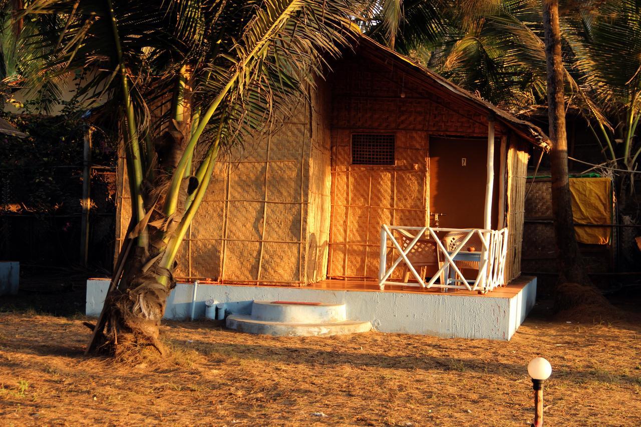 Silent Resort Mandrem Exterior photo